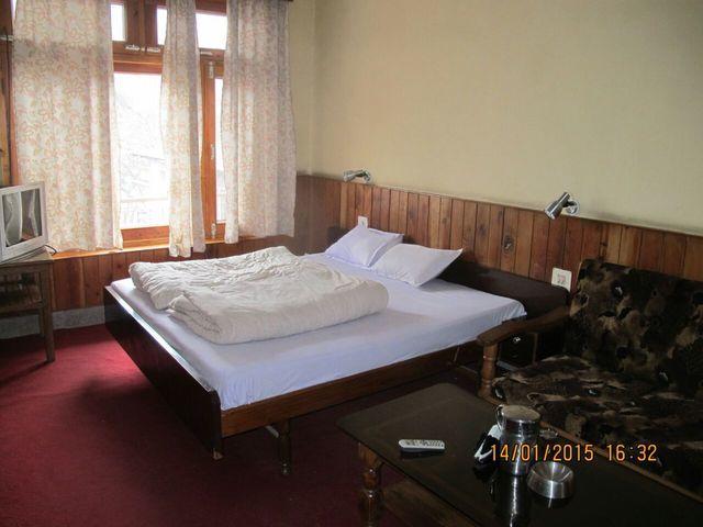 Hotel Vikrant Manāli Zewnętrze zdjęcie