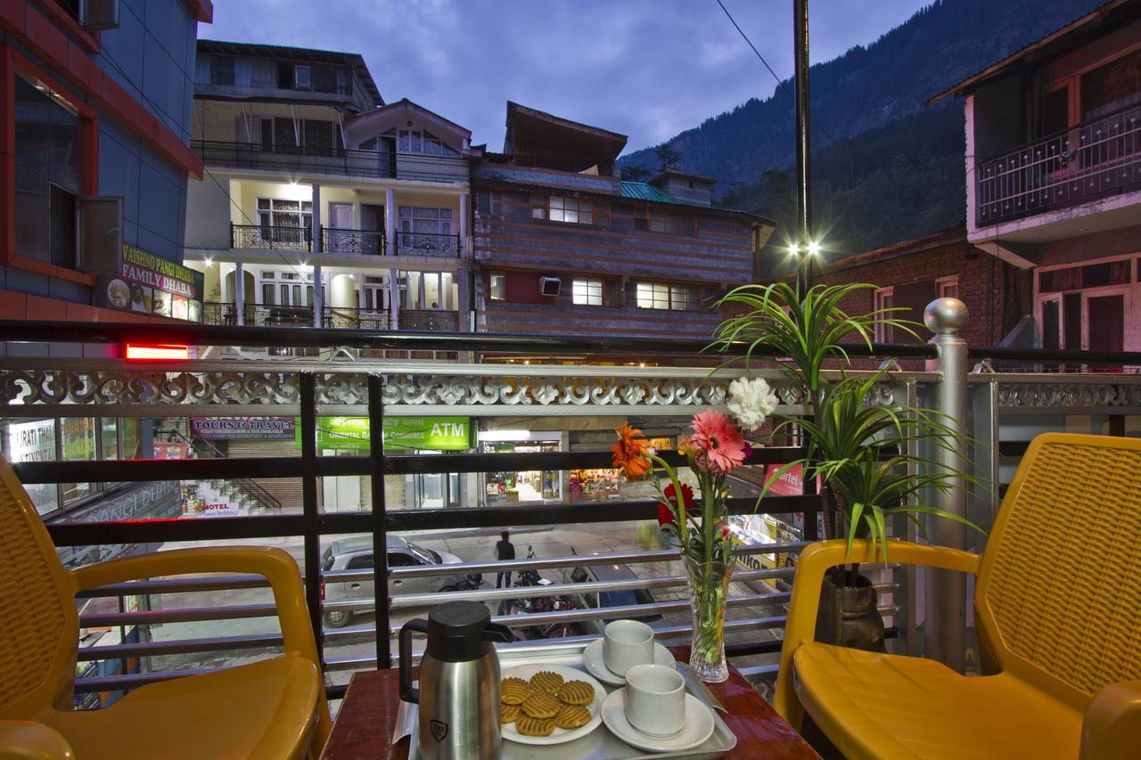 Hotel Vikrant Manāli Zewnętrze zdjęcie